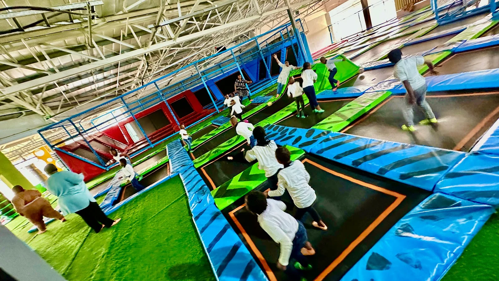 Gravity Indoor Trampoline Park East London — kid-friendly venue in East London