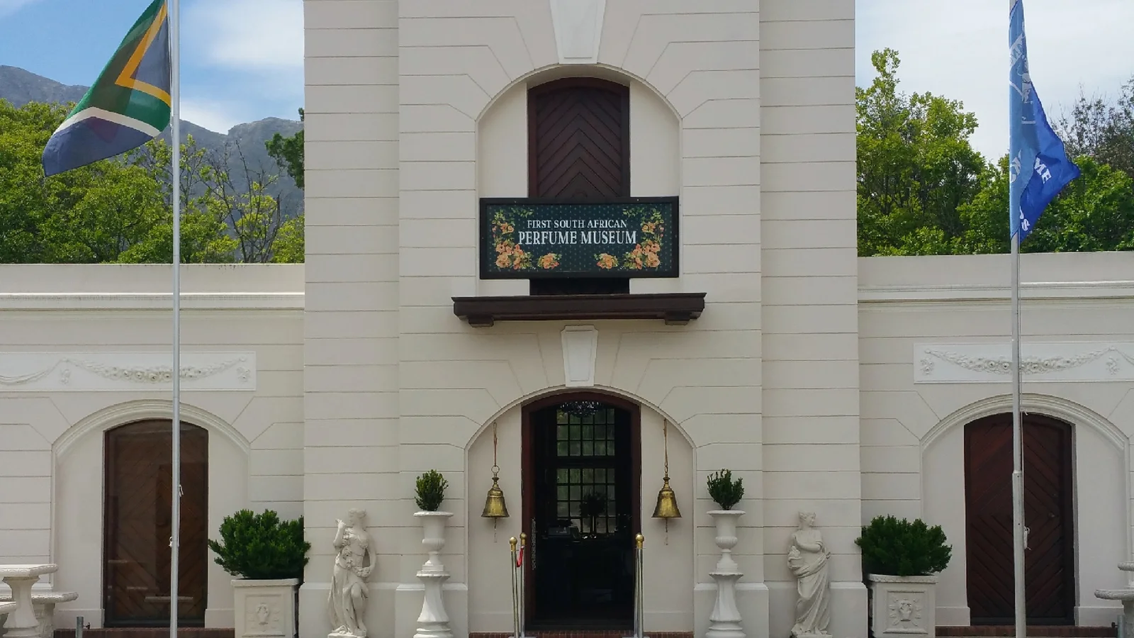 First South African Perfume Museum — kid-friendly venue in Franschhoek